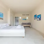 Diamond Villa *